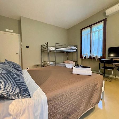B&B Aurora Bergamo Exteriör bild