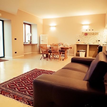 B&B Aurora Bergamo Exteriör bild