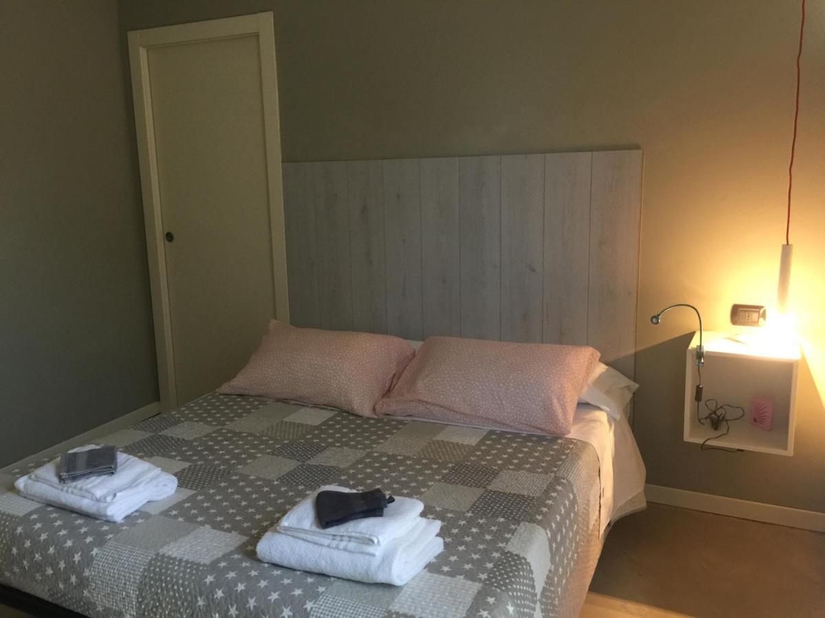 B&B Aurora Bergamo Exteriör bild