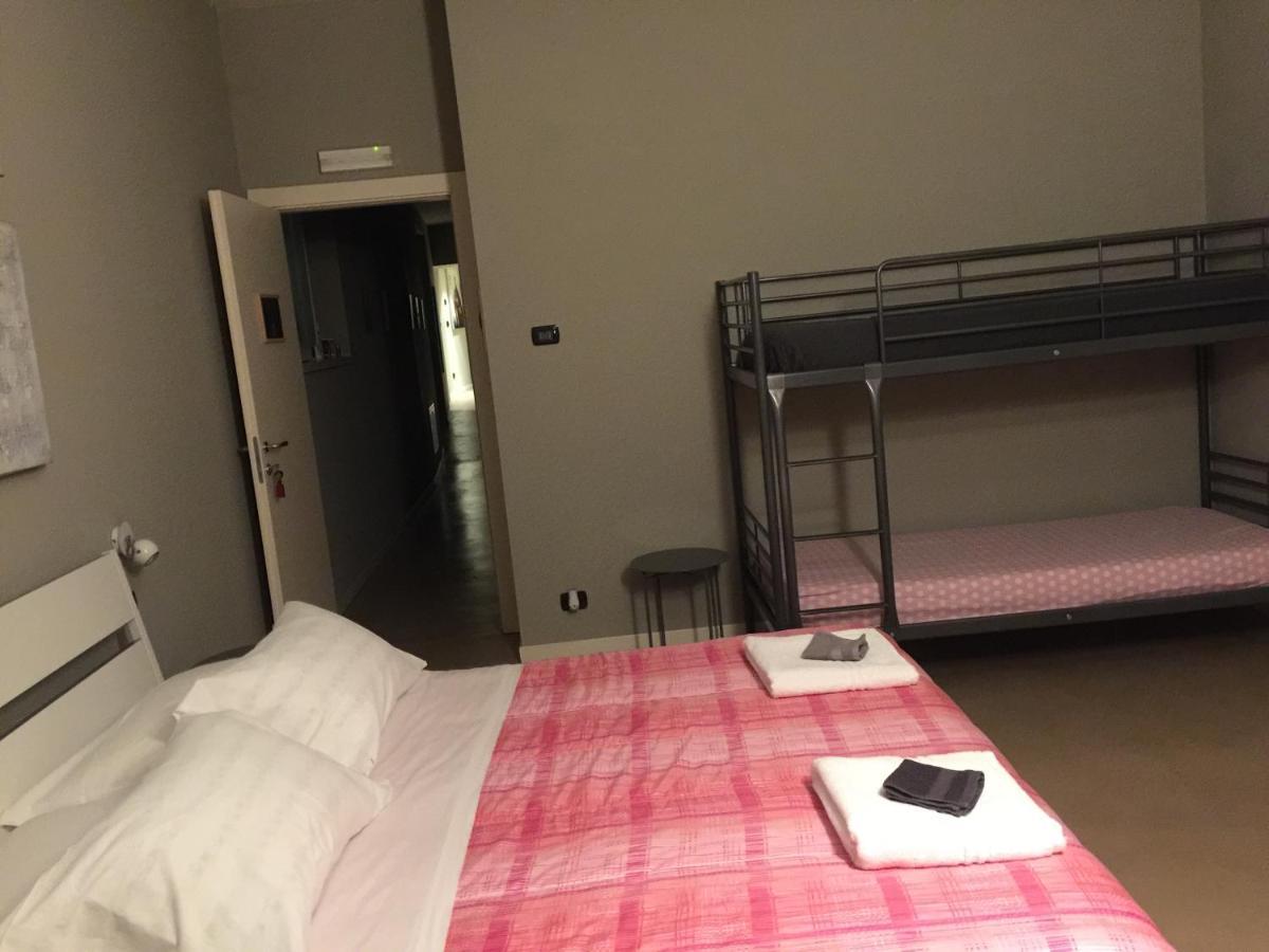 B&B Aurora Bergamo Exteriör bild