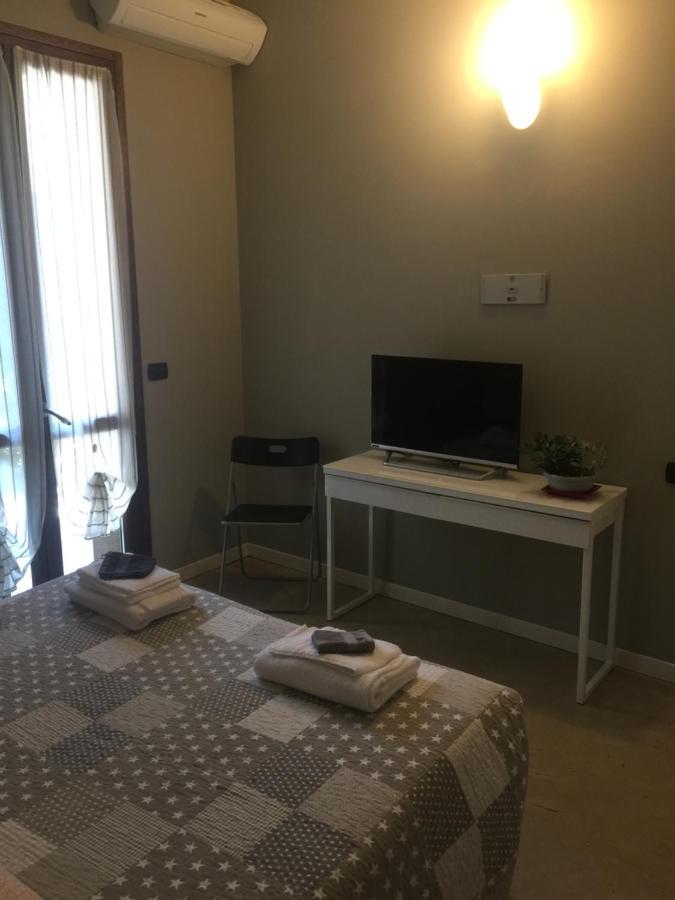 B&B Aurora Bergamo Exteriör bild