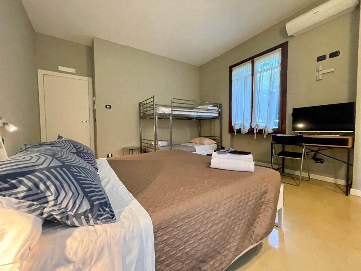 B&B Aurora Bergamo Exteriör bild